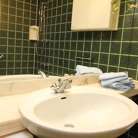 Trelleborgallee, 109 * Lubeka